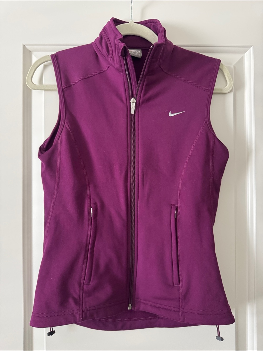 Nike Women's Magenta Sleeveless Softshell Vest
